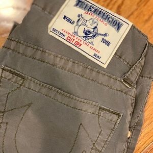 Men’s True Religion Green Shorts